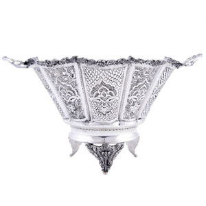 حاوية شوكولاتة المنحونه 