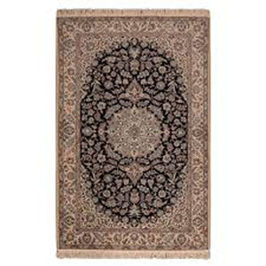 Four meter handmade carpet 